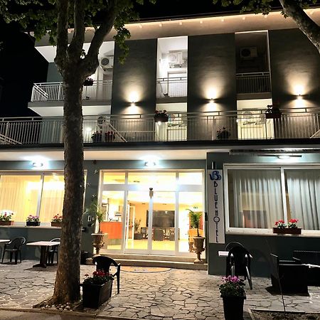 Blue Loft Hotel チェゼナーティコ エクステリア 写真