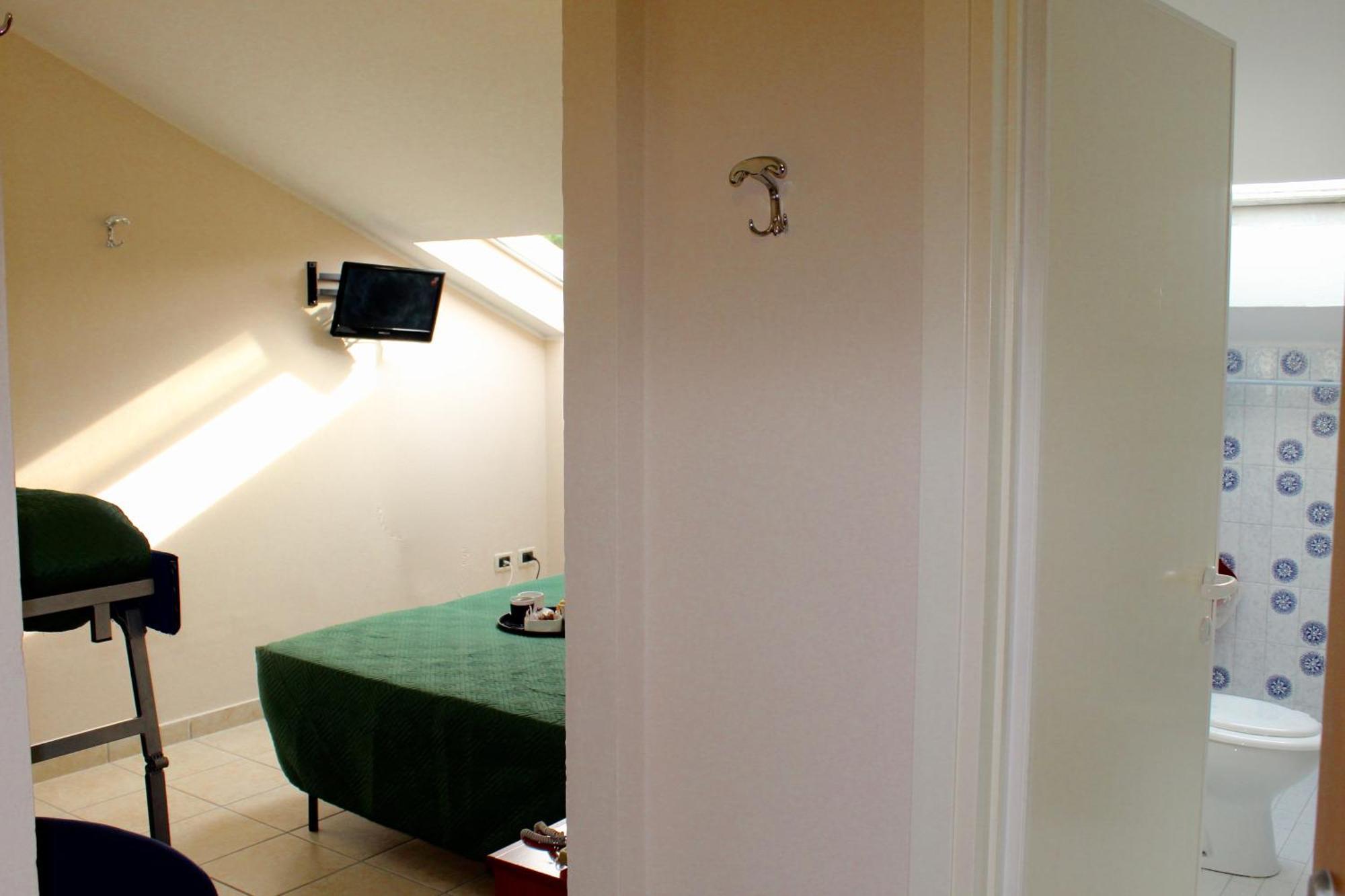 Blue Loft Hotel チェゼナーティコ エクステリア 写真