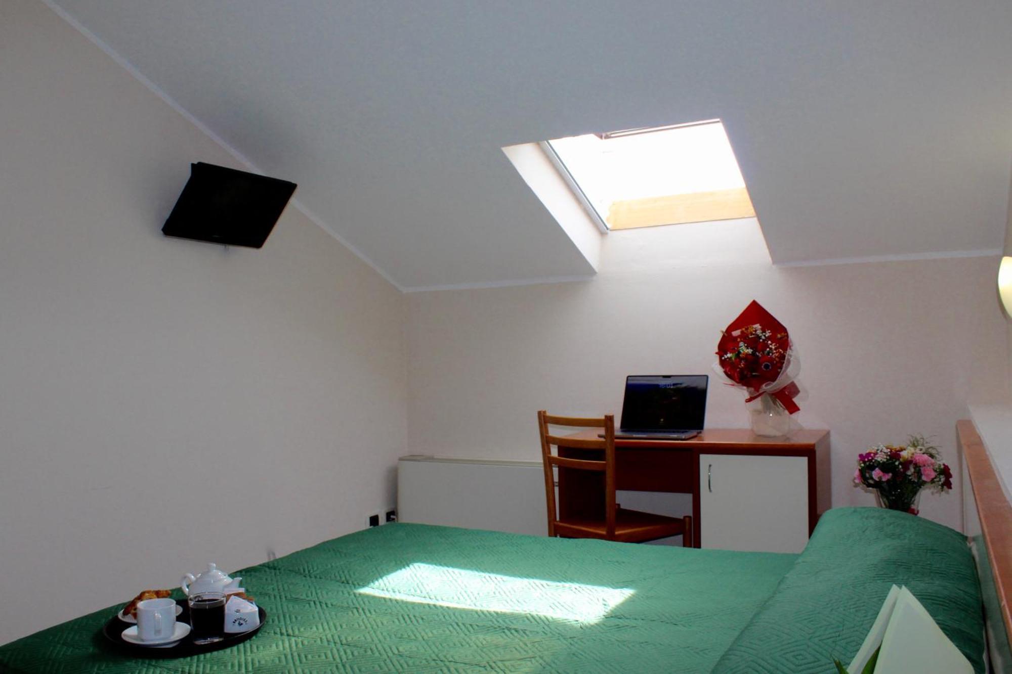 Blue Loft Hotel チェゼナーティコ エクステリア 写真