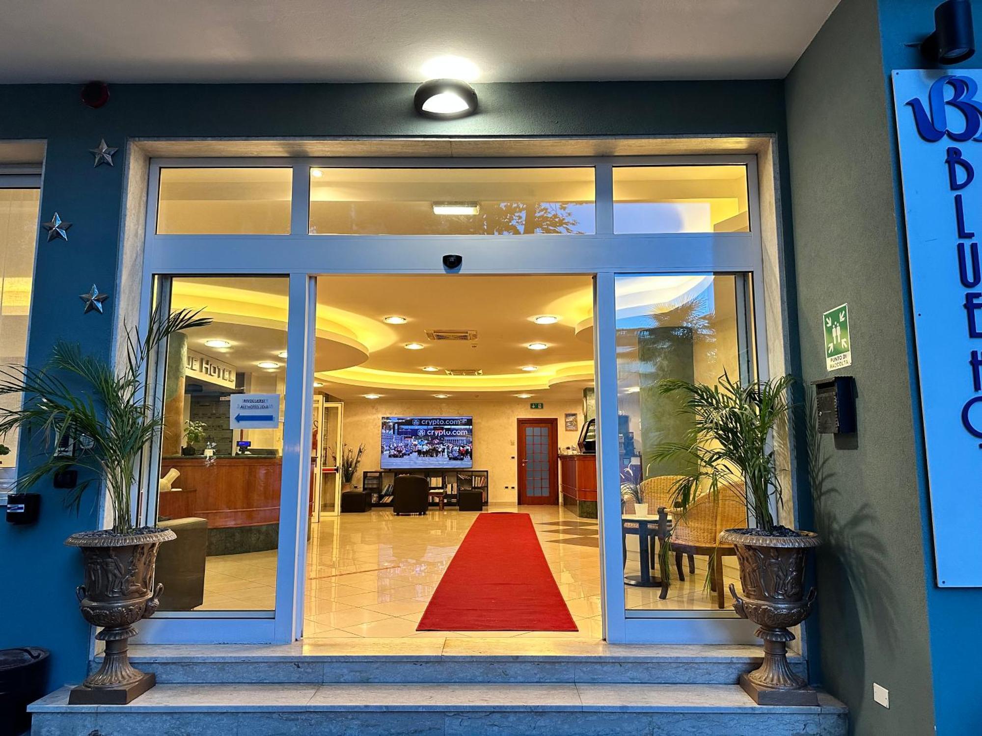 Blue Loft Hotel チェゼナーティコ エクステリア 写真